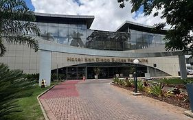 Flat Suites Pampulha - AP 122 - Particular
